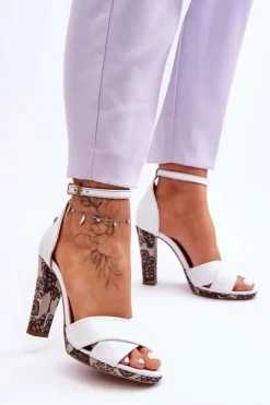 Discount Maciejka Skórzane Sandały Na Obcasie 06081-11 Białe