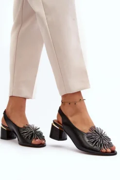 Sale Laura Messi Skórzane Sandały Z Ozdobą 2719 Czarne Czarny