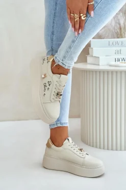 Buty damskie Vinceza Sneakersy Damskie*Skórzane Sneakersy Damskie Na Platformie Z Przypinkami I Napisem Vinceza 89102 Beżowe Beżowy
