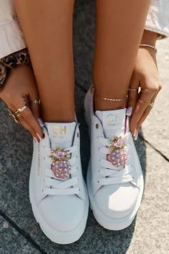 Outlet CheBello Skórzane Sneakersy Z Ozdobną Broszką Ananas 4651 Białe