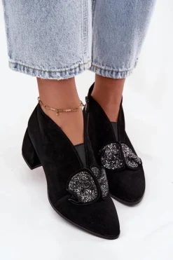 Damskie D&A Skórzane Zamszowe Botki Damskie Na Obcasie Z Ozdobą MR52-182 Czarne