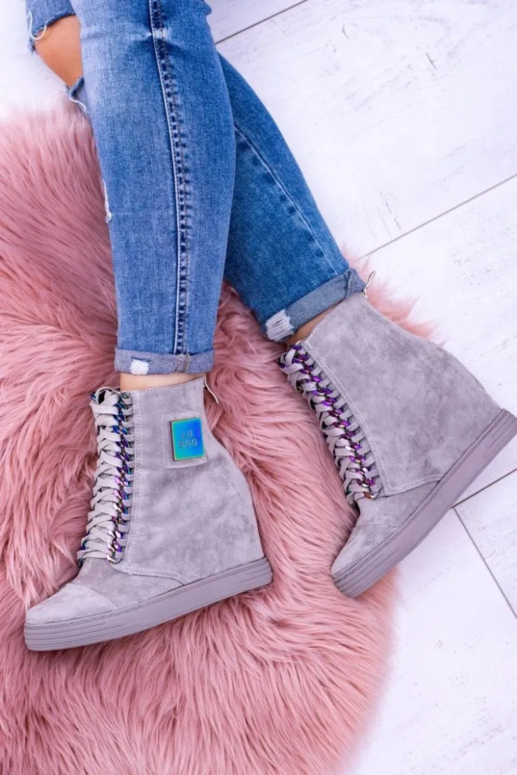 Boto Sneakersy Damskie*Sneakersy damskie Lu Boo Szare Zamszowe z Opalizującymi Łańcuchami Monica