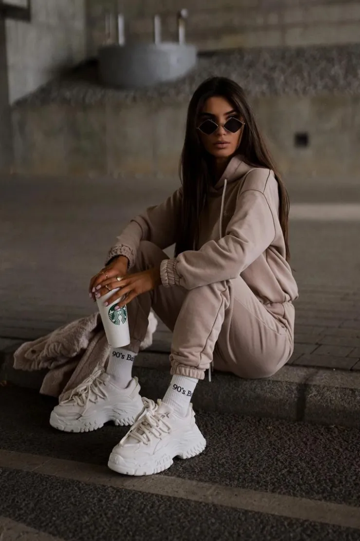 Clearance Boto Sneakersy Damskie Na Masywnej Podeszwie Jasnobeżowe Nevela Beżowy