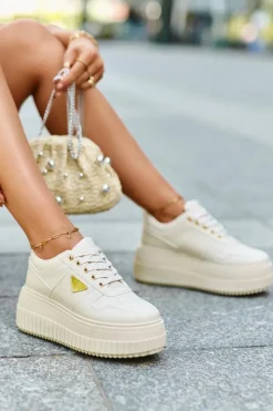 Damskie Boto Sneakersy Damskie Z Eko Skóry Na Masywnej Platformie Jasnobeżowe Chrisstin