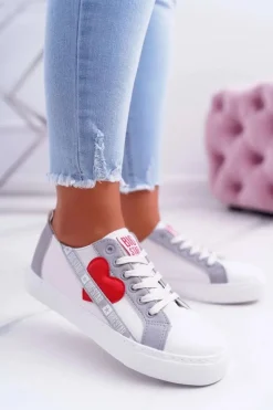 Online Big Star Shoes Trampki Damskie Big Star Białe z Sercem EE274257
