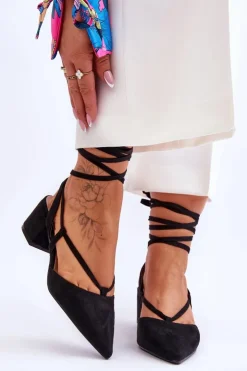 Boto Wiązane Czółenka Na Niskim Słupku W Szpic Czarne Carlotte