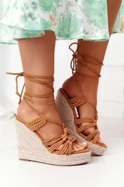 Best Boto Wiązane Sandały Na Koturnie Z Plecionką Camel Run The World