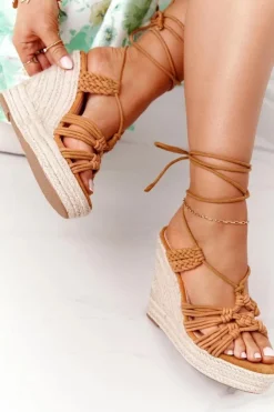 Best Boto Wiązane Sandały Na Koturnie Z Plecionką Camel Run The World