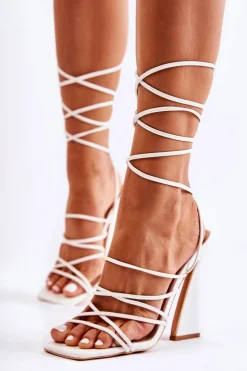 Clearance Boto Wiązane Sandały Na Modnym Obcasie Białe Canves