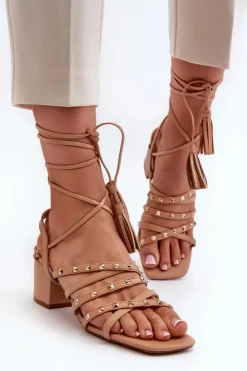Evento Sandały Na Obcasie*Wiązane Sandały Na Niskim Obcasie Ozdobione Ćwiekami Camel Chrisele Brązowy