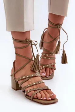 Evento Sandały Na Obcasie*Wiązane Sandały Na Niskim Obcasie Ozdobione Ćwiekami Zielone Chrisele Zielony