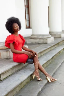 Sale Boto Wiązane Sandały Na Słupku Złote Catwalk