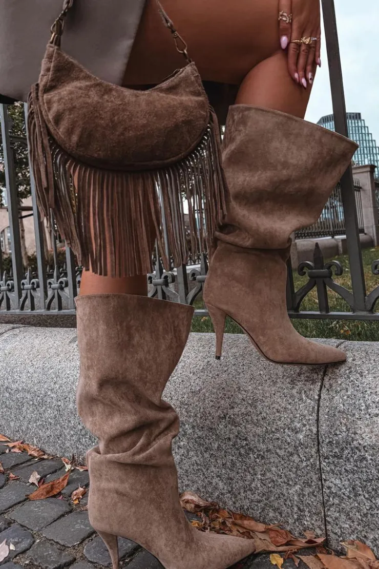 New Boto Wsuwane Kozaki Damskie Na Szpilce Z Eko Zamszu Beżowe Noretta Beżowy