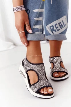 Damskie Damskie buty S.Barski Wsuwane Sandały Na Koturnie Srebrne Z Brokatem Zoey