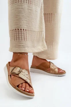 Outlet INBLU Wygodne Klapki Damskie Z Klamrą CN000032 Camel