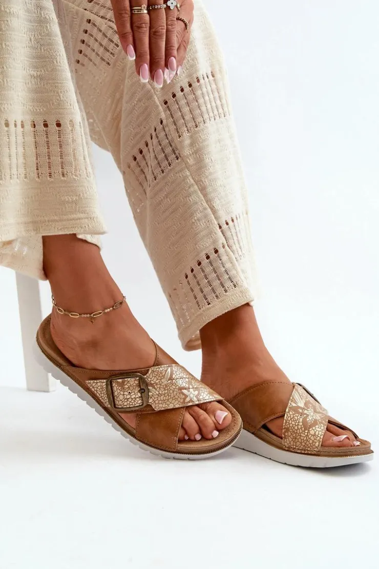 Outlet INBLU Wygodne Klapki Damskie Z Klamrą CN000032 Camel