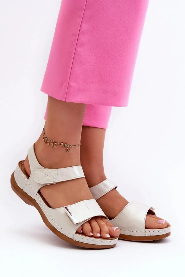 Best Evento Wygodne Sandały Damskie Na Rzep Srebrne Iphiope Szary