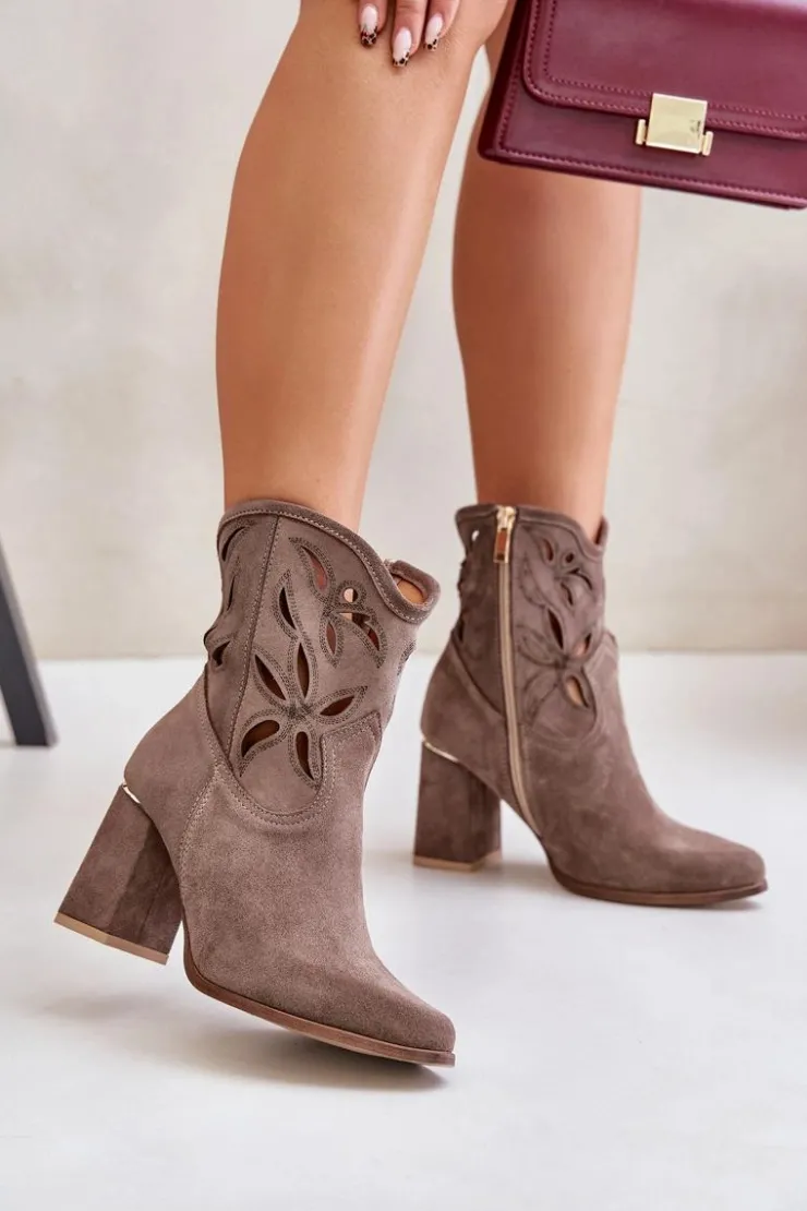 Damskie Boto Zamszowe Ażurowe Botki Na Słupku Lewski 3629 Ciemnobeżowe