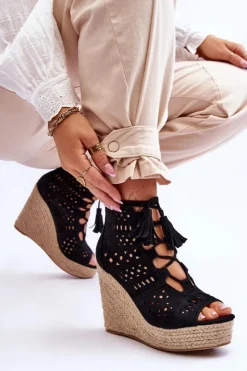 Hot Boto Zamszowe Ażurowe Botki Na Koturnie Czarne Berthe