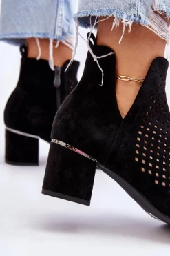 New Buty damskie Vinceza Zamszowe Botki Ażurowe Z Wycięciem Na Obcasie Czarne Blakely