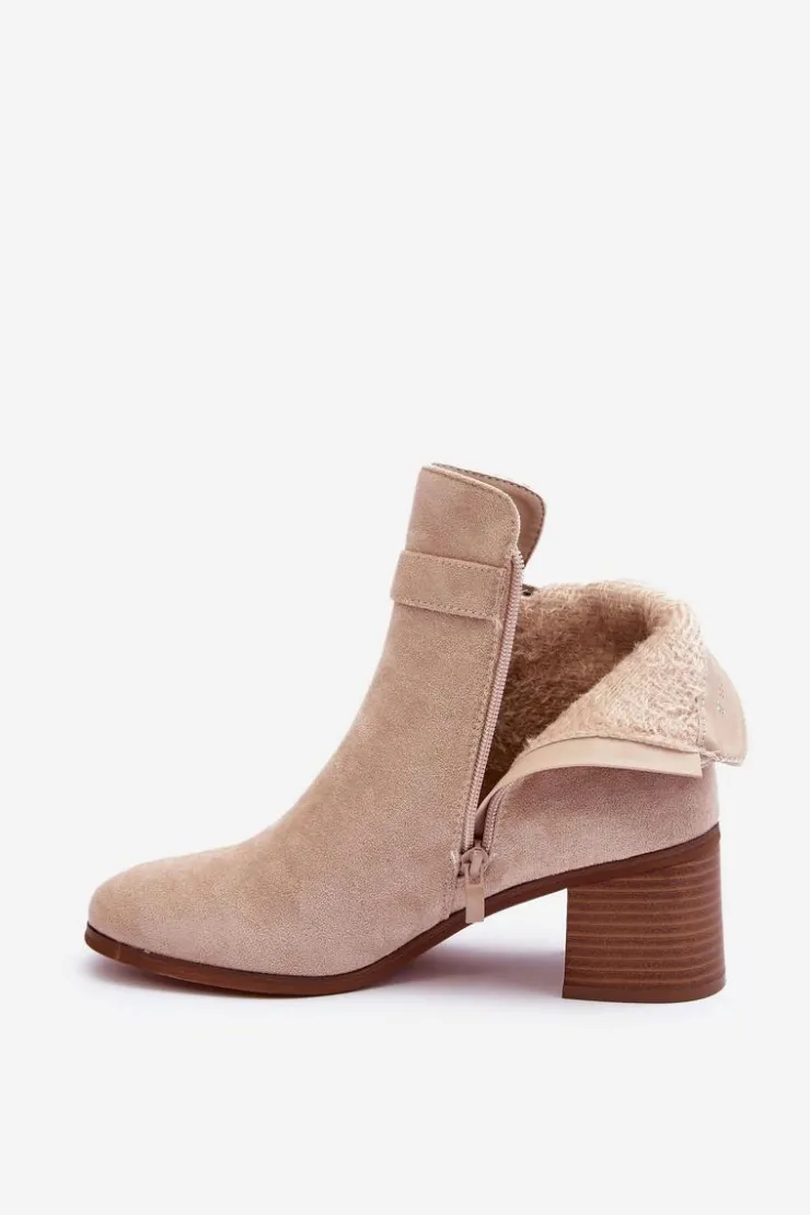 Best Boto Zamszowe Botki Na Obcasie Z Klamrą Beżowe Bronte