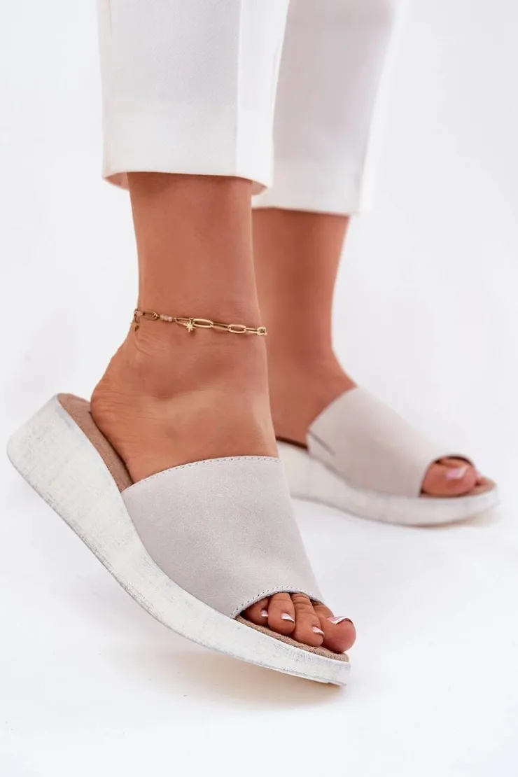 Panto Fino Zamszowe Klapki Damskie Na Koturnie RR267044 Szare