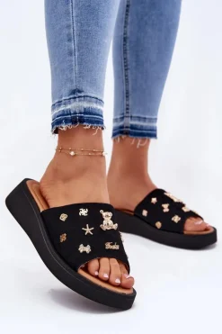 Buty damskie Vinceza Zamszowe Klapki Damskie Z Przypinkami Vinceza 66741 Czarne Czarny