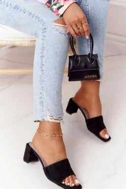 Damskie Damskie buty S.Barski Zamszowe Klapki Na Obcasie S.Barski 238-S1 Czarne