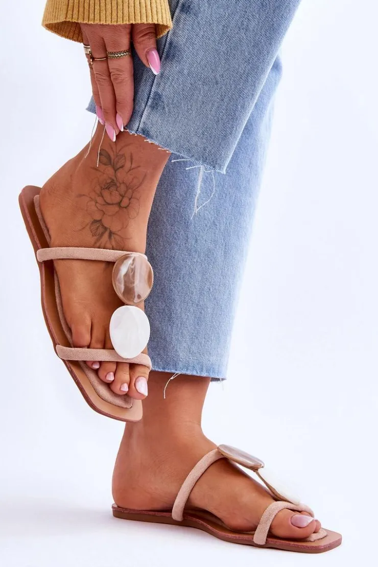 Sale Boto Zamszowe Klapki Z Ozdobami Nude Victoria