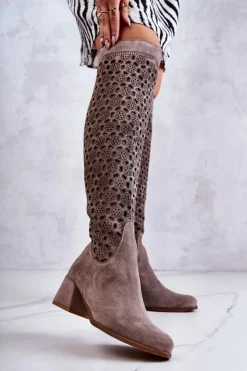 Sale Boto Zamszowe Kozaki Z Ażurowym Wzorem Ciemnobeżowe Hekilea