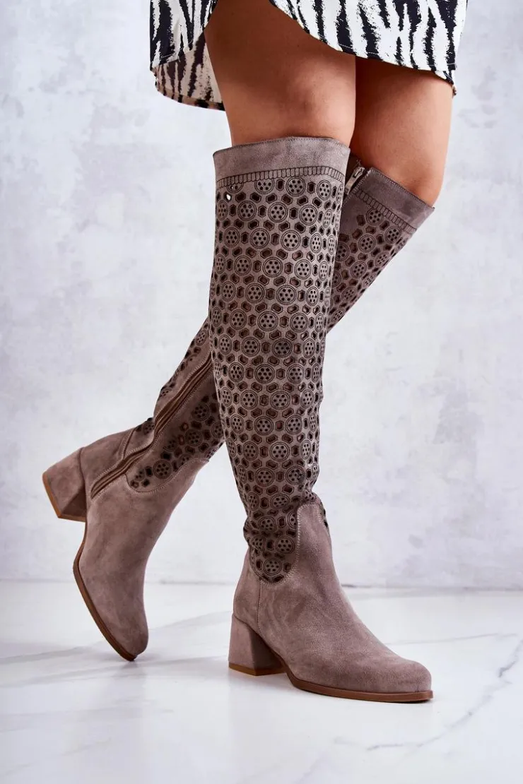 Sale Boto Zamszowe Kozaki Z Ażurowym Wzorem Ciemnobeżowe Hekilea