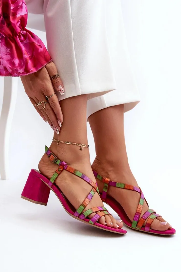 Clearance Maciejka Zamszowe Sandały Na Niskim Słupku 06653-15 Fuksja Różowy