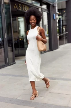 Damskie Damskie buty S.Barski Zamszowe Sandały Na Obcasie S.Barski LJ432-1 Beżowe