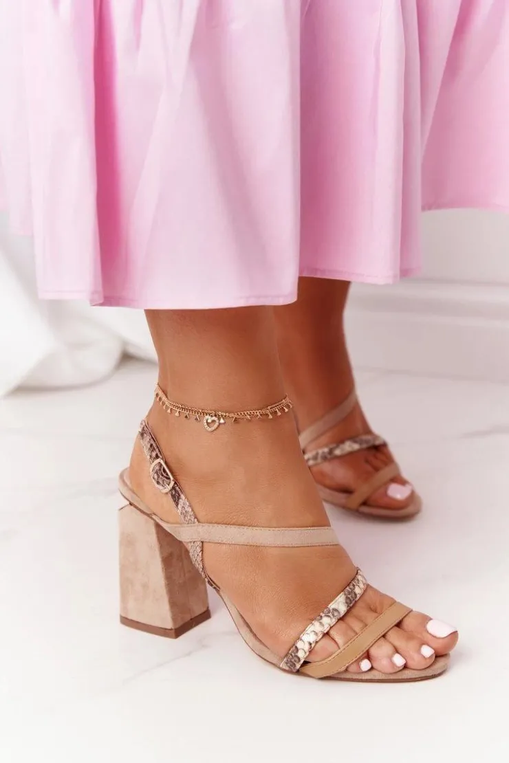 Damskie Damskie buty S.Barski Zamszowe Sandały Na Obcasie S.Barski LJ432-1 Beżowe