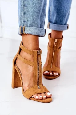 Sale Boto Zamszowe Sandały Na Słupku Camel Folly