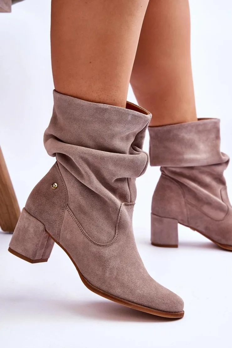 Hot Maciejka Zamszowe Wsuwane Botki 06005-10 Ciemnobeżowe