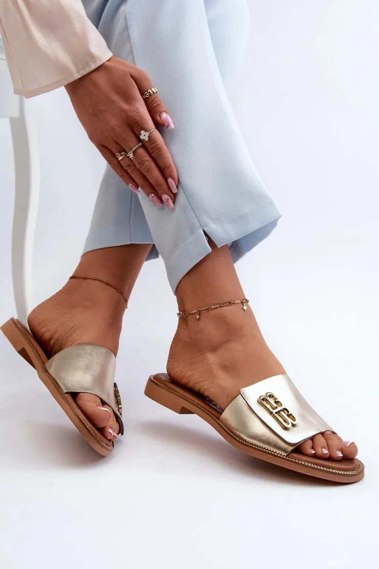 Hot Zazoo 40384 Eleganckie Skórzane Klapki Damskie Złote Złoty