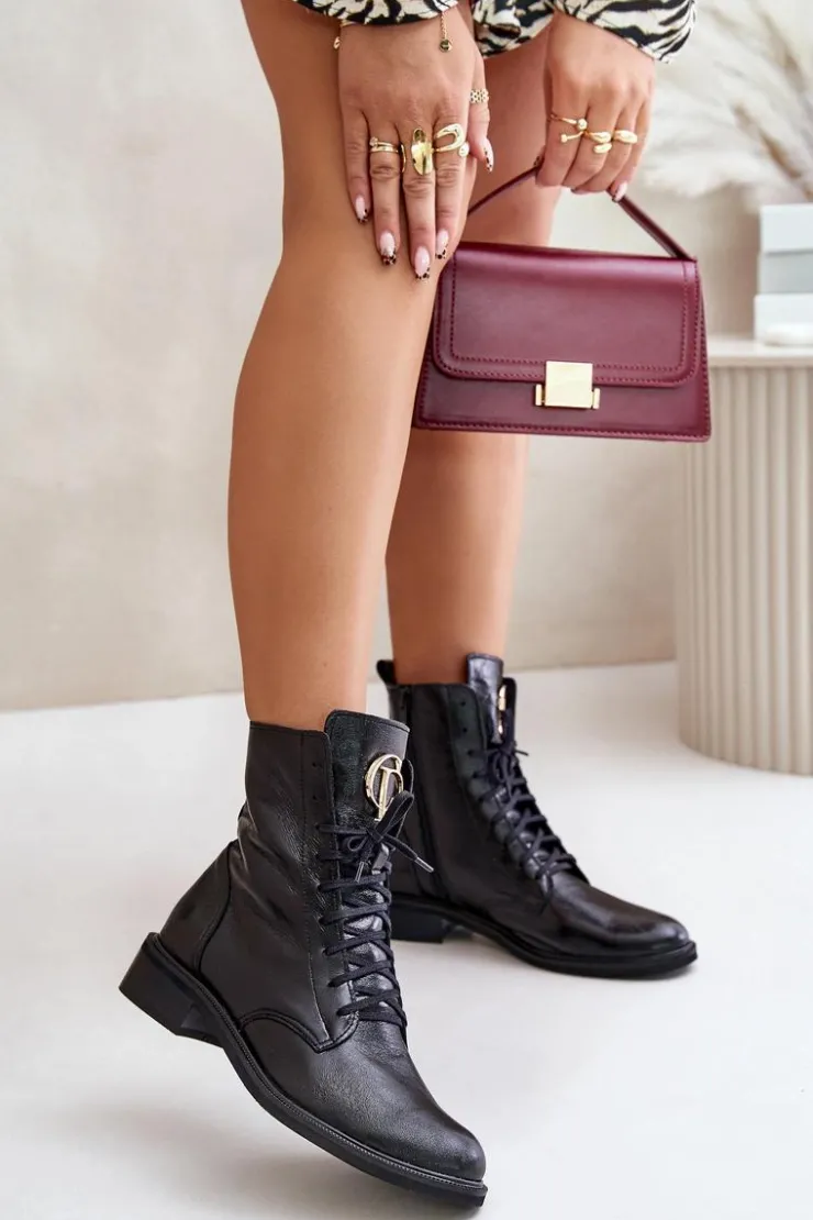 Damskie Zazoo 2955 Lakierowane Botki Workery Ze Złotym Detalem Na Języku Czarne