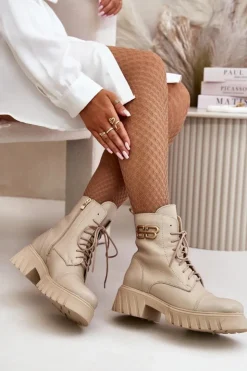 Damskie Boto Zazoo 60486 Skórzane Botki Workery Ocieplane Ze Złotym Detalem Jasnobeżowe