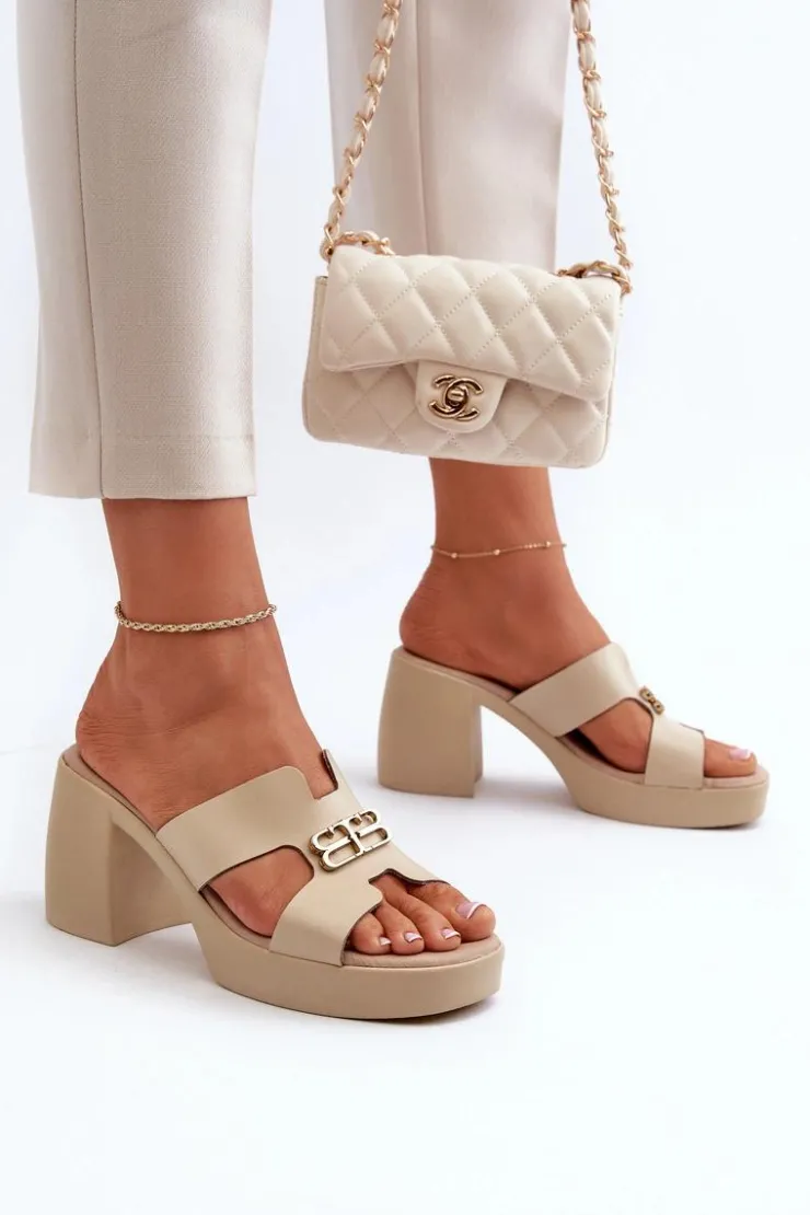 Damskie Zazoo 40419 Skórzane Klapki Damskie Z Wycięciami I Ozdobą Beżowe