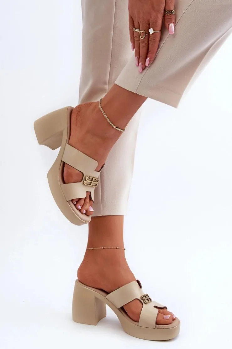 Damskie Zazoo 40419 Skórzane Klapki Damskie Z Wycięciami I Ozdobą Beżowe