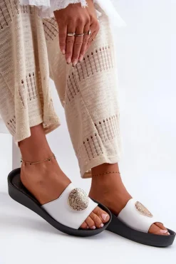 Clearance Zazoo 2920 Skórzane Klapki Damskie Na Koturnie Ze Złotym Detalem Białe Biały