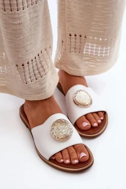 Best Zazoo 2938 Skórzane Klapki Na Płaskim Obcasie Z Ozdobą Białe Biały