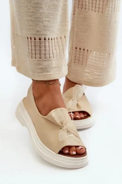 Damskie Zazoo 2939 Skórzane Sandały Damskie Z Kokardką Jasnobeżowe