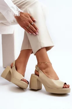 Hot Zazoo 40376 Skórzane Sandały Na Masywnym Obcasie Beżowe Beżowy