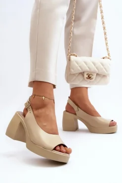 Hot Zazoo 40376 Skórzane Sandały Na Masywnym Obcasie Beżowe Beżowy