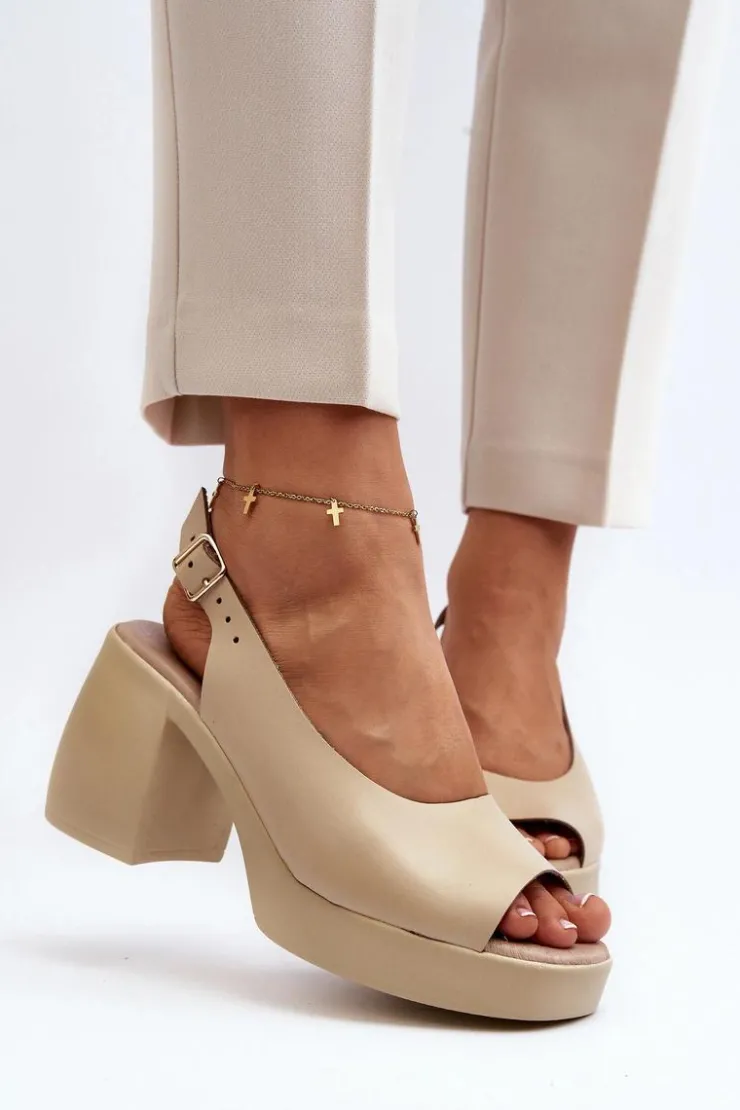 Hot Zazoo 40376 Skórzane Sandały Na Masywnym Obcasie Beżowe Beżowy