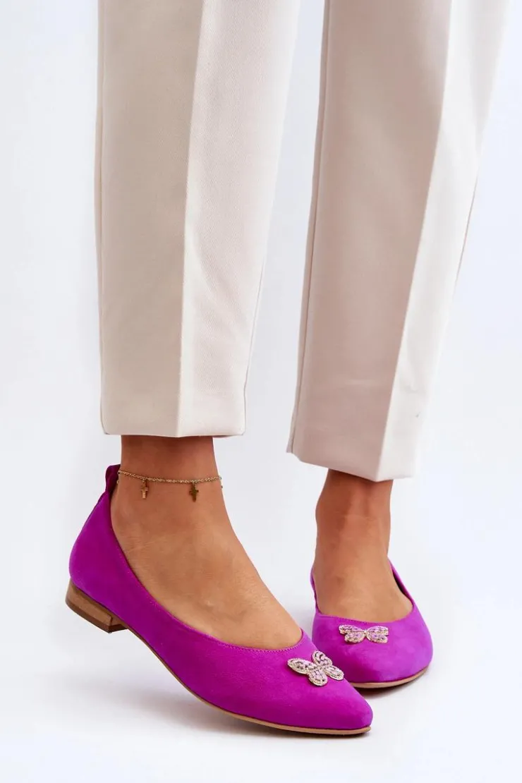 Damskie Zazoo 2887 Zamszowe Baleriny Z Ozdobnym Motylem Fuksja