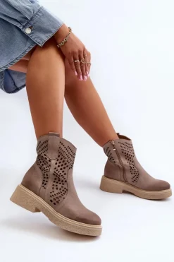 Hot Zazoo 3470 Zamszowe Botki Damskie Na Płaskim Obcasie Ażurowe Cappuccino