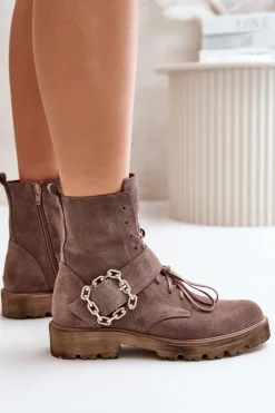 Zazoo 2951 Zamszowe Botki Z Ozdobną Klamrą Ciemnobeżowe Beżowy